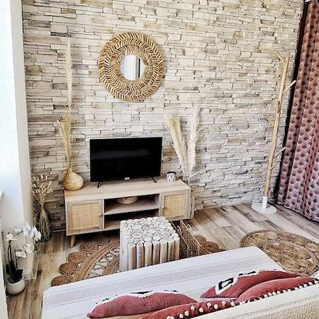 Апартаменты New #Boheme Chic# Pied De La Cite #2 Каркассон Экстерьер фото