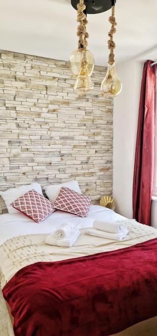Апартаменты New #Boheme Chic# Pied De La Cite #2 Каркассон Экстерьер фото